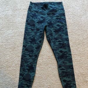High Waisted Printed Powerhold 7/8 Legging